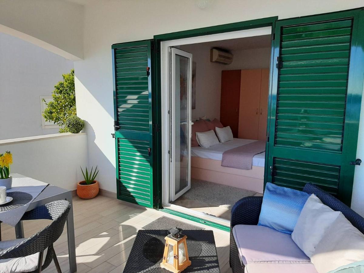Apartmani Marinka Viskovic Хвар Екстериор снимка